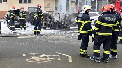 UPDATE Incendiu violent pe Bulevardul Constructorilor din București. Mai multe mașini, cuprinse de flăcări, o persoană a murit