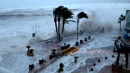 Spania, măturată de furtuni. A plouat în 24 de ore cât într-un an întreg, MAE a emis alertă de călătorie. Foto