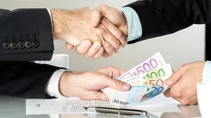 Tabel cu cele mai mici dobânzi la bănci în 2026. Unde poţi face un credit avantajos: calcul pentru un împrumut de 10.000 de euro