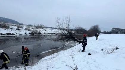 Copilul de 4 ani căzut în Someș, încă de negăsit după 3 săptămâni. Familia încă speră la o minune
