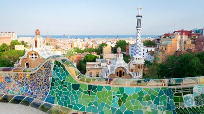 Barcelona dublează taxa turistică. Calcul pentru doi turişti care stau în oraş un weekend. Spaniolii se tem că suma va speria călătorii