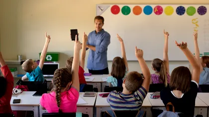 Ministerul Educației publică ghidul oficial pentru înscrierea la școală 2026–2027. Material explicativ cu cele mai frecvente întrebări