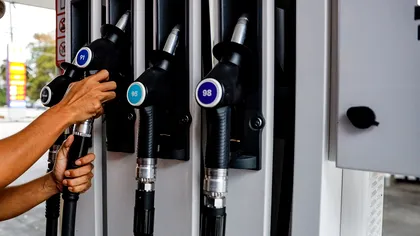 13 lei litrul de carburant, noul scenariu ce pare tot mai posibil în România. Ce spune un specialist despre evoluția prețurilor pentru benzină și motorină