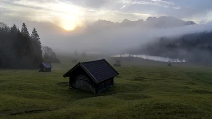 Cât costă să construiești o casă din lemn de 90 mp în 2026. Factorii care pot ridica prețul final