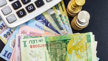 Cât te costă dacă plătești doar suma minimă la cardul de credit. Exemplu pentru o datorie de 5.000 de lei