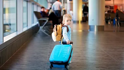 Ce documente trebuie să ai când călătorești cu copilul în străinătate