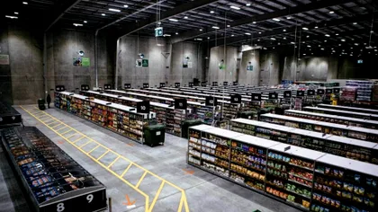 Ce este un dark store, concept de cumpărături tot mai popular în România. Freshful își extinde rețeaua - livrare în 30 de min și 7 unități noi