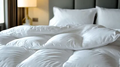 Cum speli o pilotă din puf acasă fără să o strici. Metoda folosită de hoteluri