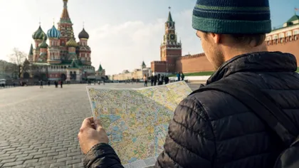 Tăierea internetului a aruncat Moscova în haos. Hărțile pe hârtie au revenit, iar taxiurile nu mai pot folosi GPS