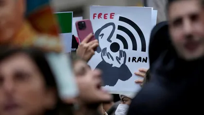 „E timpul socotelilor”: Internetul din Iran, la pământ după atacuri cibernetice în paralel cu loviturile militare SUA și Israel