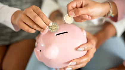 Se pregătesc bani pentru familiile cu mai mulţi copii. Suma pe care statul ar urma să o ofere ca ajutor financiar