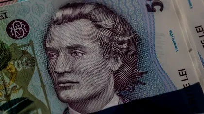Semnele care îți arată că o bancnotă este falsă. Cum o verifici în câteva secunde
