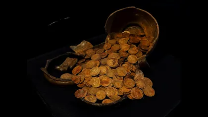 Monede din timpul Revoluției Rusești, descoperite sub podeaua unei case vechi: valoarea depășește 500.000 de dolari