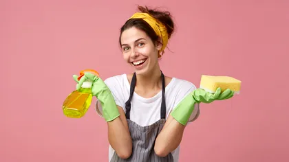 Ce salariu are o femeie de serviciu în 2026: sumele dezvăluite de români