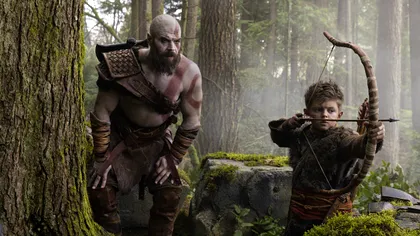 Primele imagini din serialul God of War: cum arată Kratos și Atreus în adaptarea Amazon