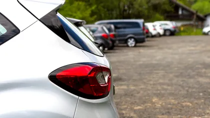 Cât costă un loc de parcare în Chiajna în 2026. Internauţii, uimiţi de preţurile ridicate: „Atât era o garsonieră acolo în 2013”