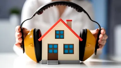 Amendă pentru tulburarea liniștii publice. Situaţii clare în care poţi fi sancţionat şi câţi bani trebuie să scoţi din buzunar în 2026