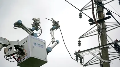 Robotul electrician care ar putea să-ți ia jobul: China repară linii de 10 kV fără intervenție umană