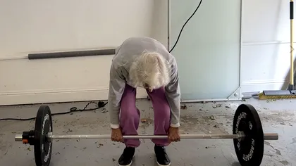 Speranță pentru milioane de oameni: cercetătorii au găsit un mecanism care ar putea întări oasele, cum luptă cu osteoporoza