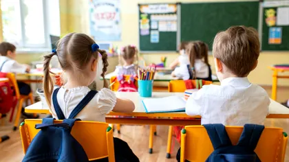 Schimbări importante în Educație: manuale, jocuri și materiale didactice gratuite pentru elevii din clasa pregătitoare, din 2027
