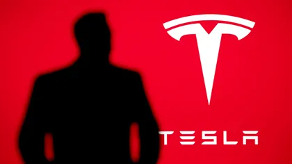Avertisment dur pentru Tesla și Elon Musk: experții văd un posibil colaps de 60% al acțiunilor
