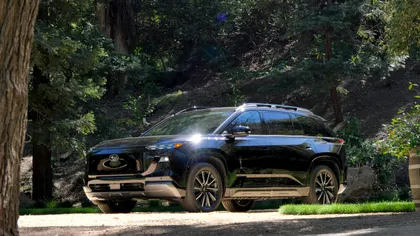Noul SUV electric Subaru schimbă registrul: putere mare, 3 rânduri de scaune și autonomie de peste 480 km
