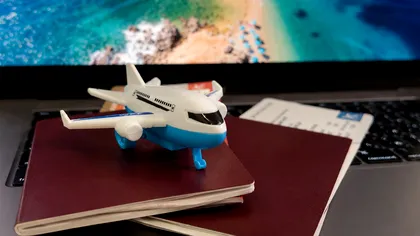 Metoda prin care poți găsi bilete de avion mai ieftine în plină criză globală. Românii pot plăti mai mult doar din cauza locației