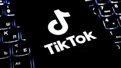 Cum te prinzi care sunt imaginile false, generate cu inteligența artificială, care circulă pe Facebook, Instagram și TikTok