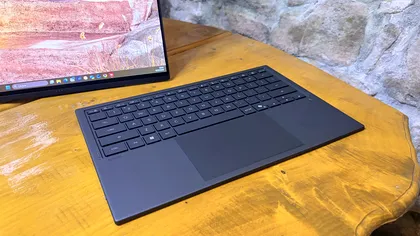 Tastatură mecanică sau membrană: ce cumperi în funcție de cum scrii, lucrezi și te joci
