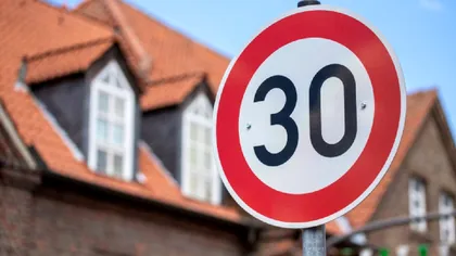 Oraşele europene care reduc viteza la 30 de km/h în localitate. Ce înseamnă asta pentru trafic şi timpul şoferilor