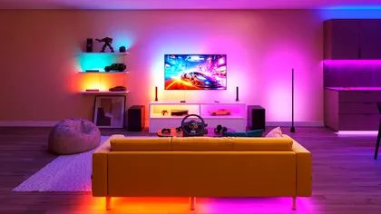 Philips Smart Lighting vrea să-ți transforme sufrageria în cinema, sală de gaming și spațiu de relaxare