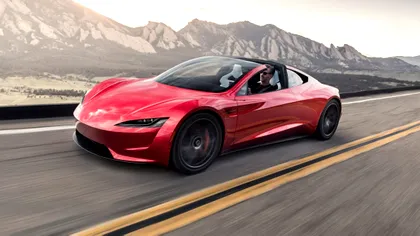 Tesla Roadster dă un nou semn de viață după aproape un deceniu de amânări. Indiciul care reaprinde speranțele fanilor