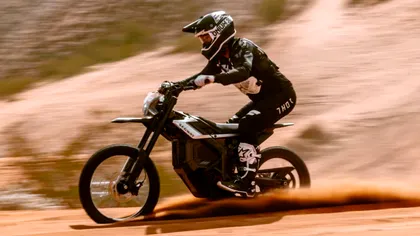 Segway nu mai face doar trotinete: noua Xaber 300 prinde 96 km/h și e practic o motocicletă electrică off-road