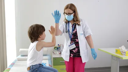 Se apropie sezonul enterovirozelor. Un medic pediatru explică pașii corecți pentru a evita complicarea bolii