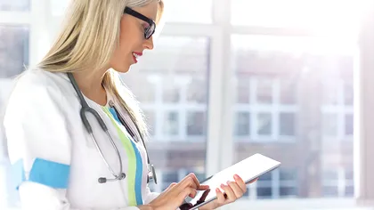 Adio telefoane și cozi la programări. Pacienții vor putea ajunge la medic printr-o platformă online națională