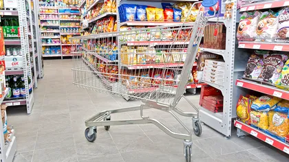 De ce supermarketurile montează aceste bucle metalice pe cărucioare. Funcția lor este ingenioasă