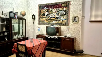 Obiectele din comunism valorează o mică avere în 2026. Ce mai vând românii pe internet pentru a face bani