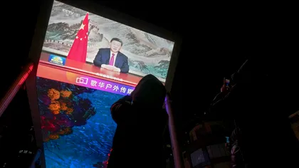 Președintele Xi Jinping va sta la baza unei inteligențe artificiale cu o investiție fabuloasă. AI-ul va ajuta la „educarea” poporului