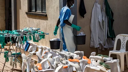 Ebola ridică din nou semne de întrebare. Experții nu știu încă de unde a pornit focarul care a pus OMS în alertă