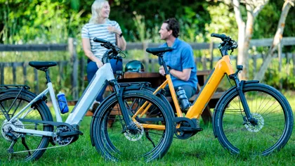 Bicicleta electrică olandeză care merge cu 45 km/h. Gazelle aduce confort premium pentru naveta rapidă