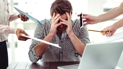 De ce simțim că trebuie să fim mereu ocupați. Capcana modernă care ne face să confundăm agitația cu valoarea personală