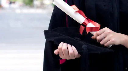 Facultatea ai cărei absolvenți își găsesc tot mai greu un loc de muncă. Domeniul considerat odinioară foarte profitabil trece printr-o criză