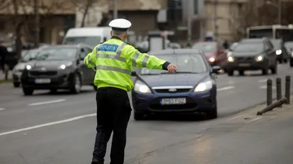 Cele 3 obiecte pe care orice șofer trebuie să le aibă în mașină. Lipsa lor poate aduce amenzi la un control în trafic