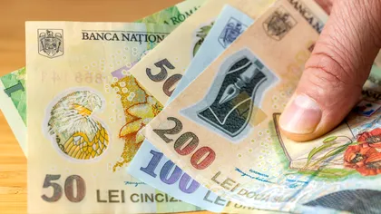 Ce salariu are un ospătar în 2026. Cât câștigă, de fapt, angajații din hoteluri și restaurante