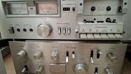 Un proiect transformă muzica digitală în sunet autentic de casetă audio