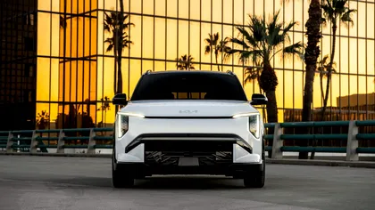 Kia EV3 ajunge la preț de mașină compactă: SUV-ul electric cu până la 517 km autonomie costă de la aproximativ 25.800 de euro
