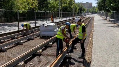 Noi lucrări la infrastructura de tramvai din București. Trei tronsoane degradate intră în reabilitare