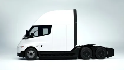 Camionul Tesla Semi vine oficial în Europa: camionul electric de peste 1.000 CP promite până la 800 km autonomie și încărcare la 1,2 MW