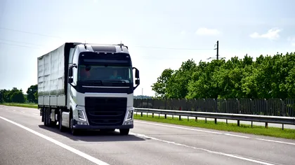 TollRo intră în vigoare mai devreme. De când vor plăti transportatorii noua taxă de drum