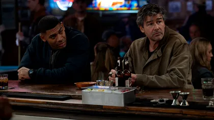 Tot ce nu știai despre „Lanterns”, noul serial DC al momentului, de pe HBO Max. INTERVIURI cu actorii Kelly Macdonald, Kyle Chandler, Aaron Pierre, Poorna Jagannathan și Garrett Dillahunt